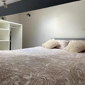  Apartamento Avec Mezzanine équipé
